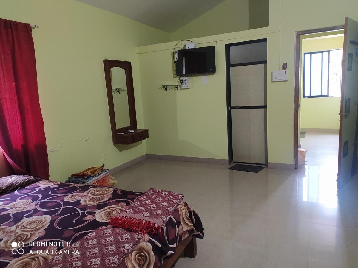 Swarajya Villa Nagaon  Buitenkant foto