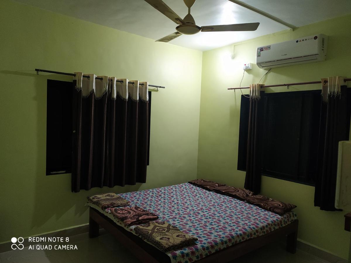 Swarajya Villa Nagaon  Buitenkant foto